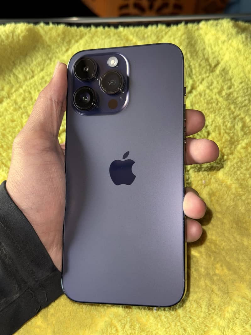 Iphone 15 Pro Max 0