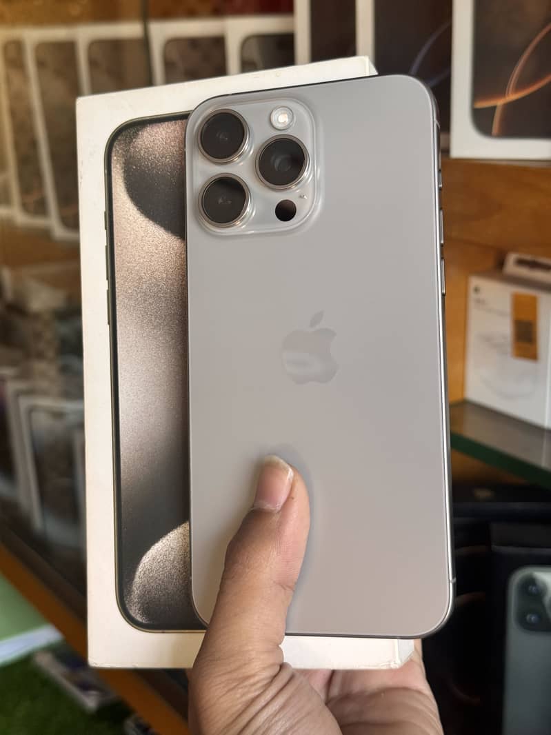 Iphone 15 Pro Max 1
