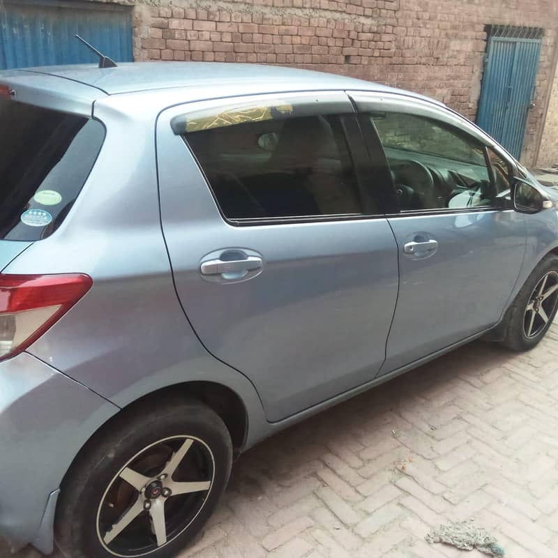 vitz 13/16 9