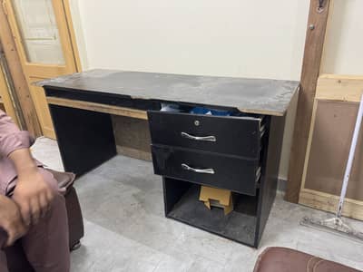 computer table