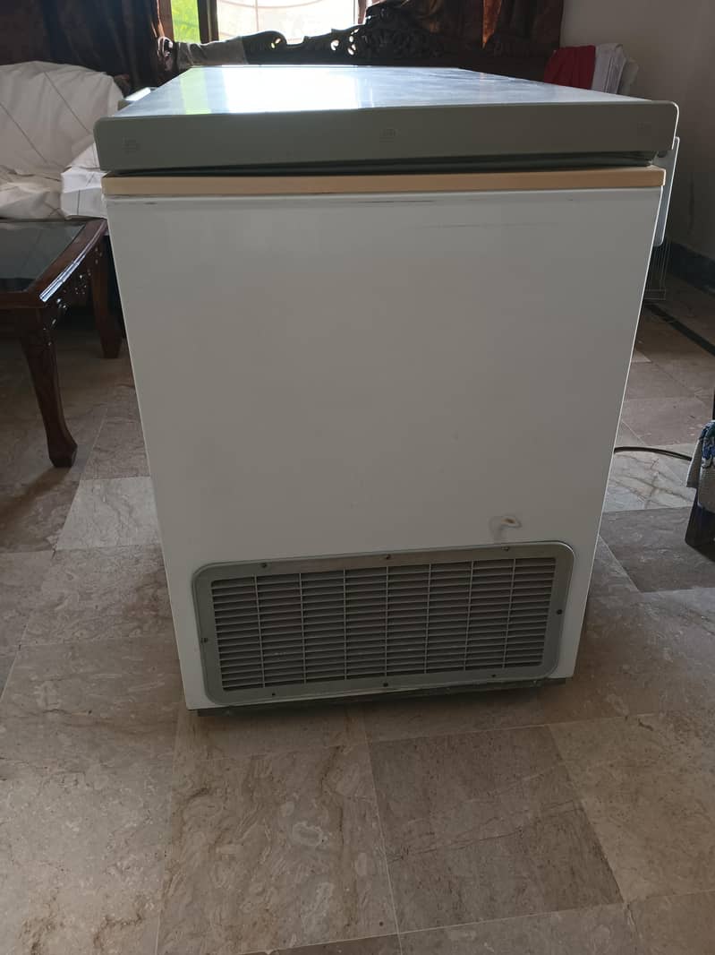 Dawlance Deep Freezer 2