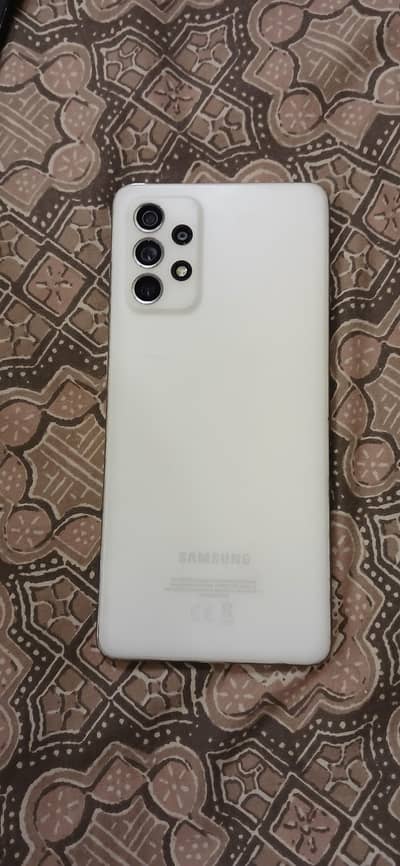 samsung a72 with box and two original samsung covers