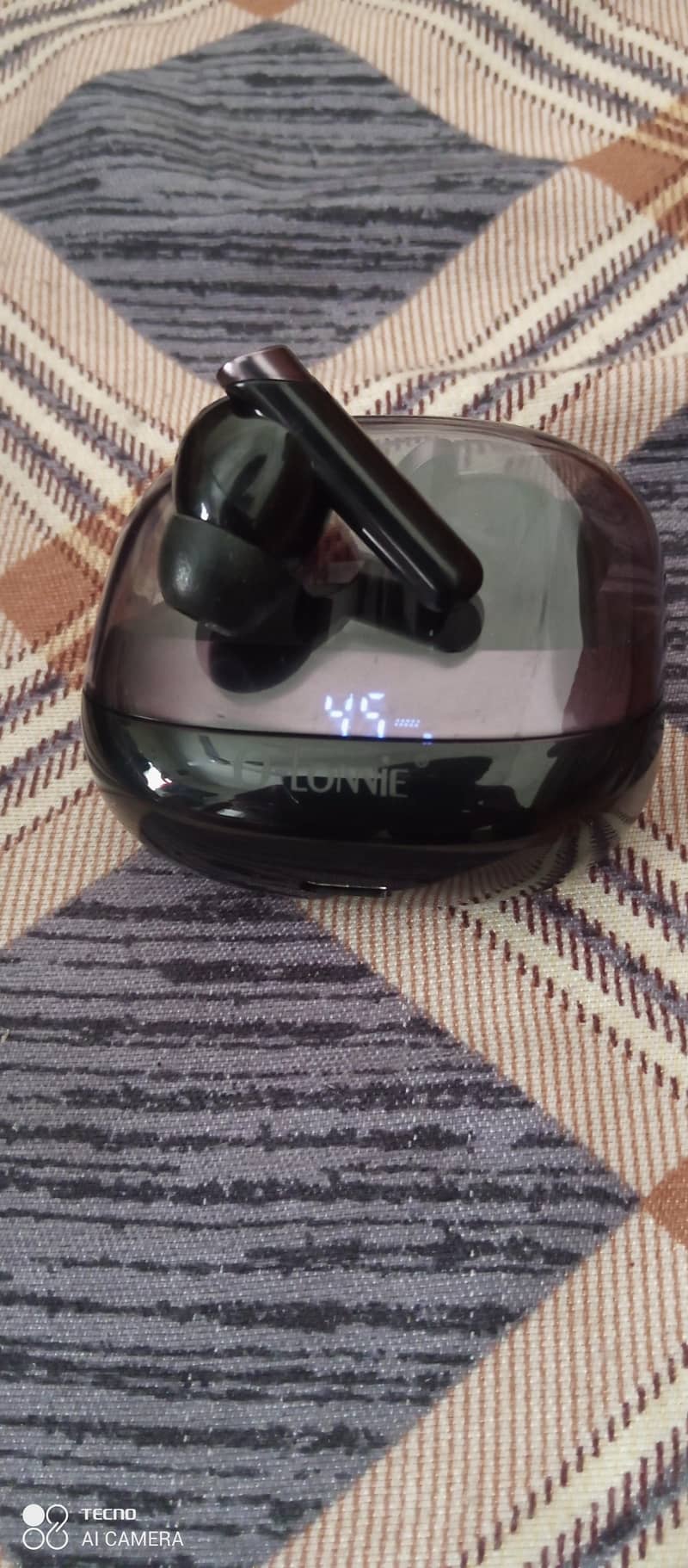 important earphone 0