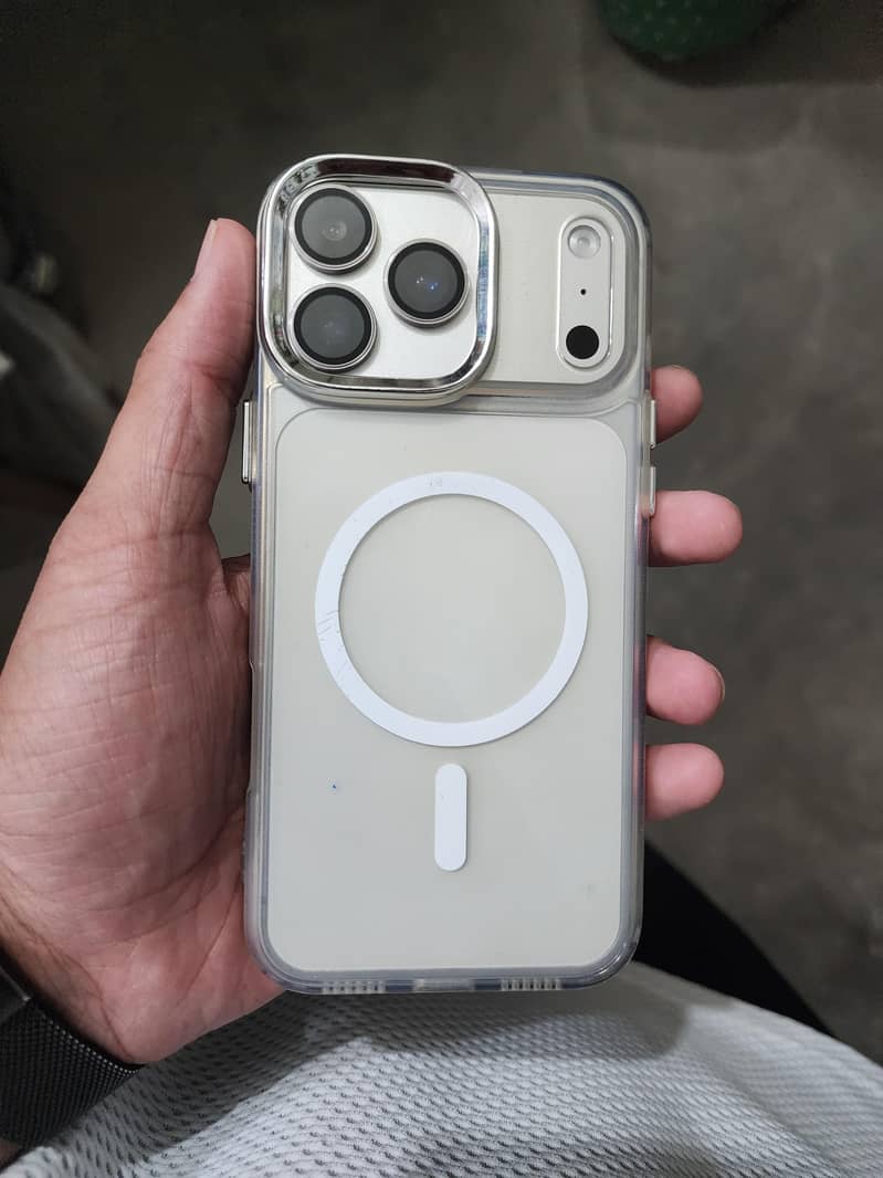 iPhone 17pro max 3