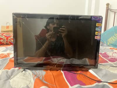 LCD TV