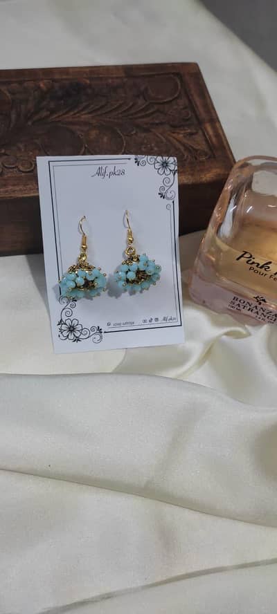 Sunehri Yaadein: Antique Earrings & Bangles Set"