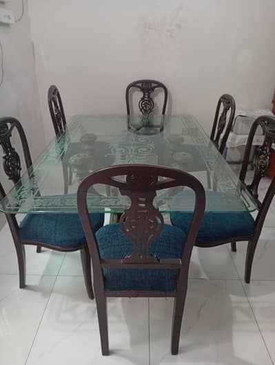 ANTIQUE DINING TABLE