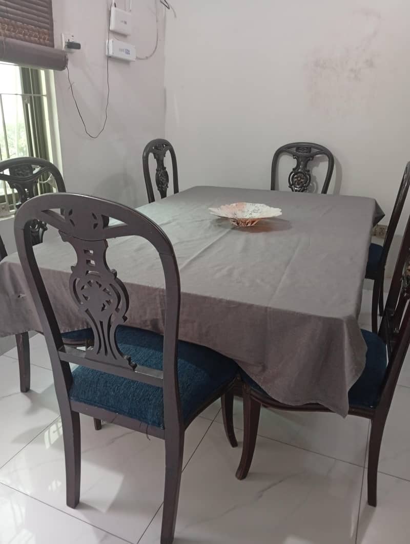 ANTIQUE DINING TABLE 1