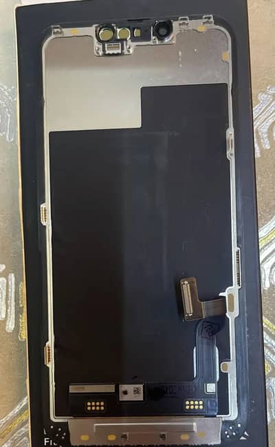 Lcd iphone 13 pro original pulled out