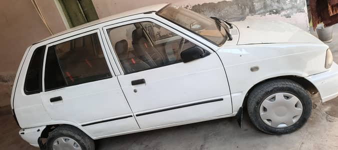 i am selling my mahran car 70% original ac on