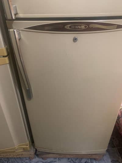 Waves refrigerator working condition