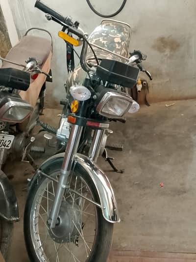 super power 125