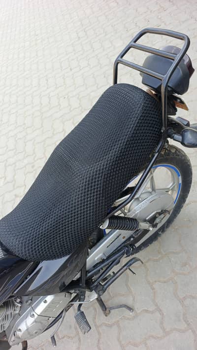Suzuki gs150se