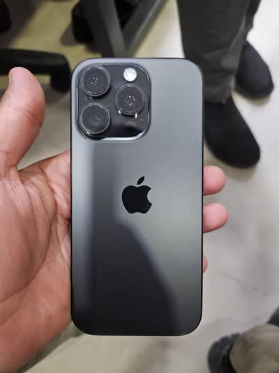 iPhone 16 Pro