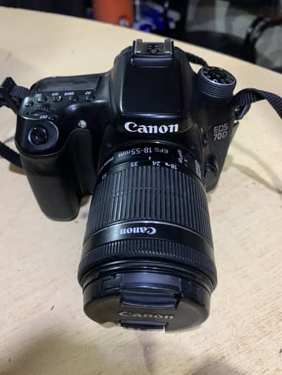 CANON 70D W