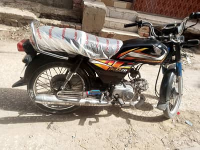 HONDA CD 70 for sale 22 model  excellent condition
