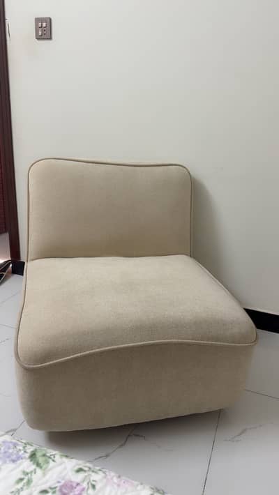 Easy chair (sofa)