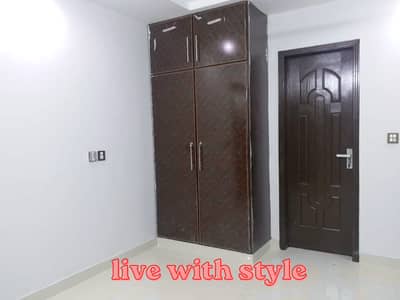BOYS HOSTEL (AC ROOMS )/FURNISHED ROOM/HOSTEL NEAR ME/HOSTEL IN JOHER TOWN