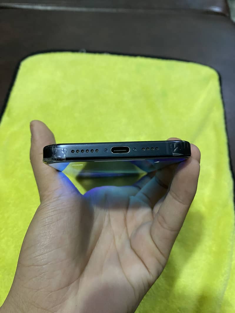 Iphone 15 Pro Max (jv) 6