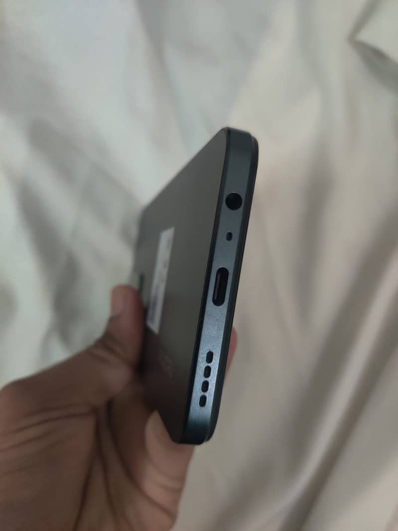 Realme C71 1