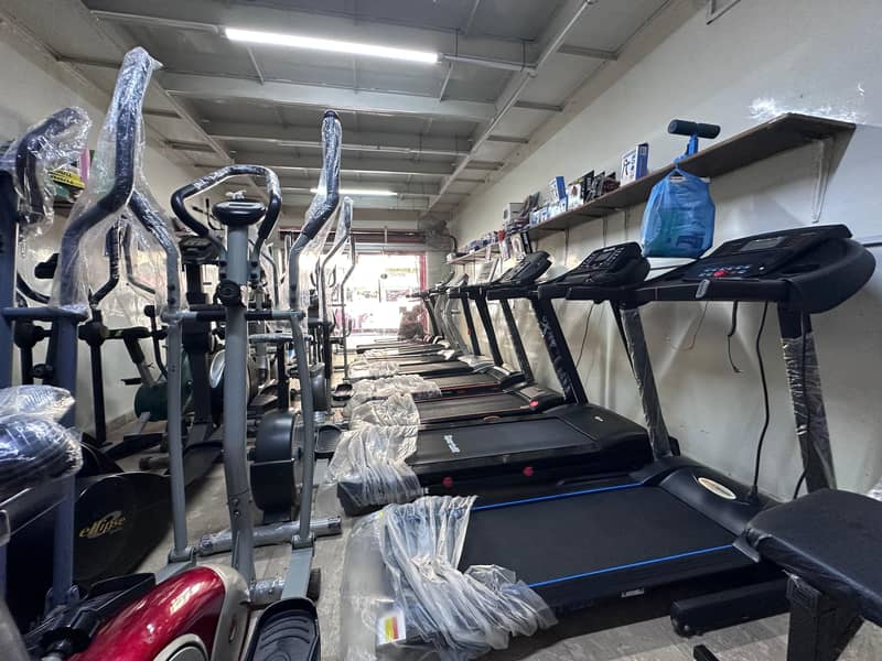 Exercise ( Manual 21 rollers treadmill) 4