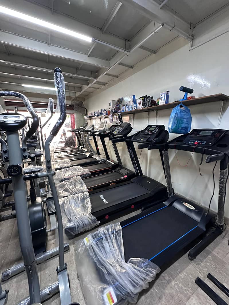 Exercise ( Manual 21 rollers treadmill) 6