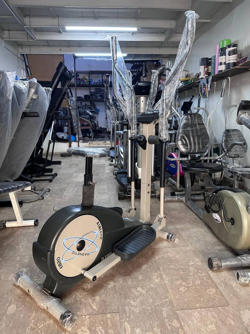 Exercise ( Manual 21 rollers treadmill) 8