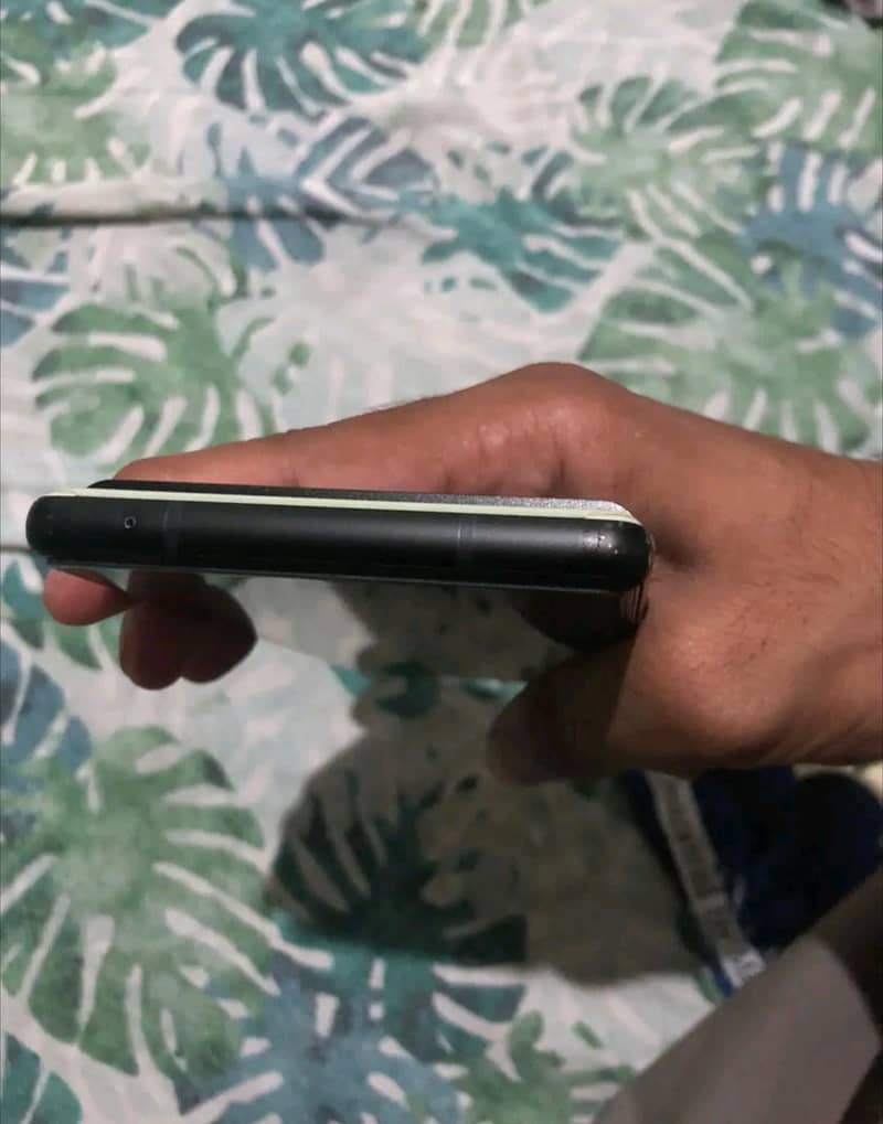 Google Pixel 6 5