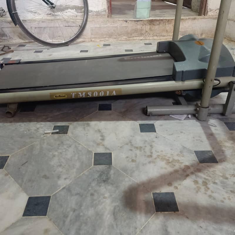 Running machine 1