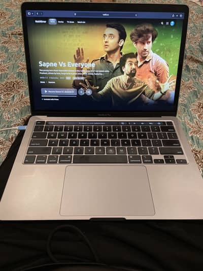 MacBook Pro i7 2020 13 inch