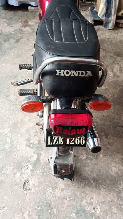 Honda CD 70 For Sale (2004 Model) WhatsApp number,,,03252422876