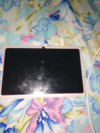 I want to sell this tablet. its in good condition. urgent sale