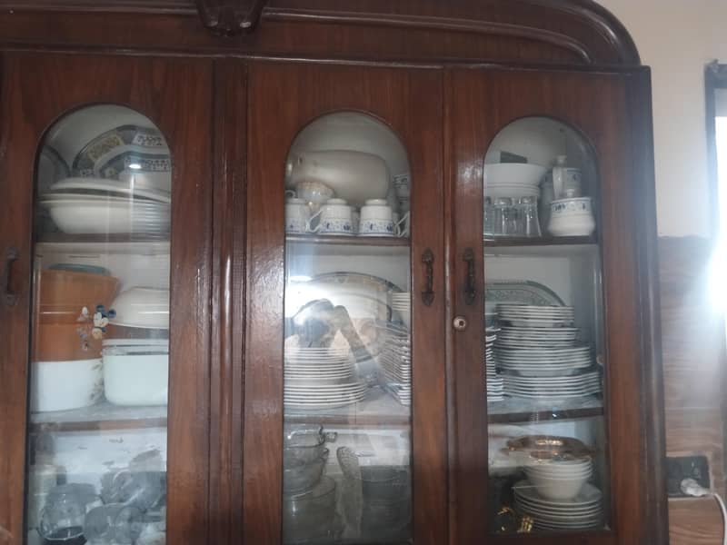 kitchen cabinets good condition 7