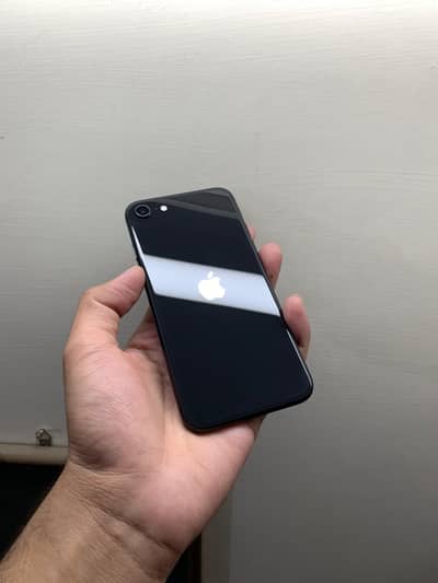 iphone SE 2020 Battery Health 100%