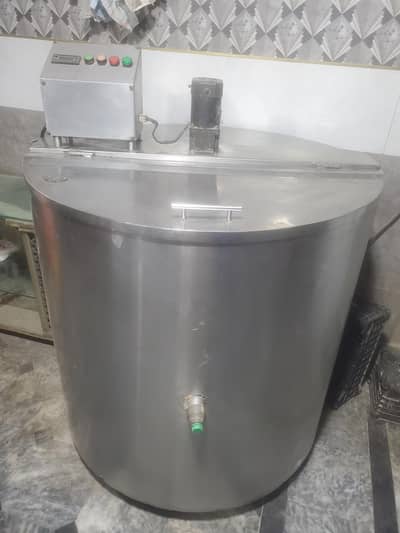 milk chiller
