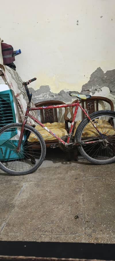 used ma cycle hay kisi ko samj Aya to rabta kr lay 7000