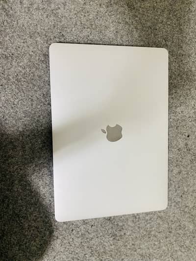 Big sall MacBook Air MacBook Pro