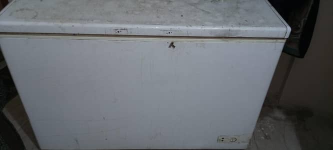 single door full size deepfreezer