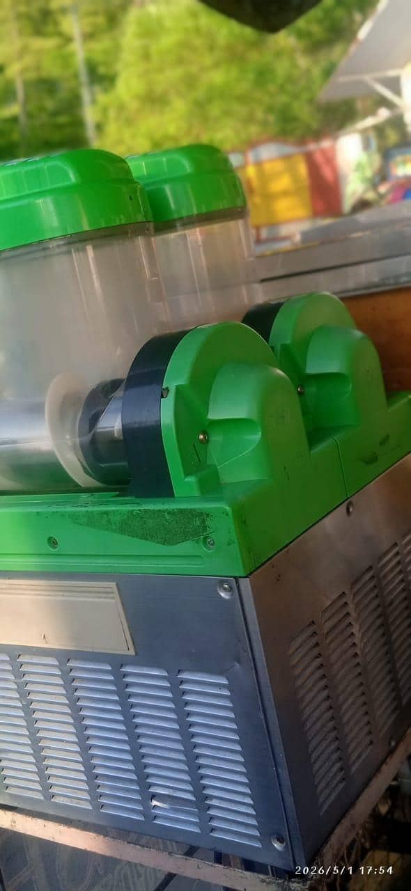 Slush machine 1