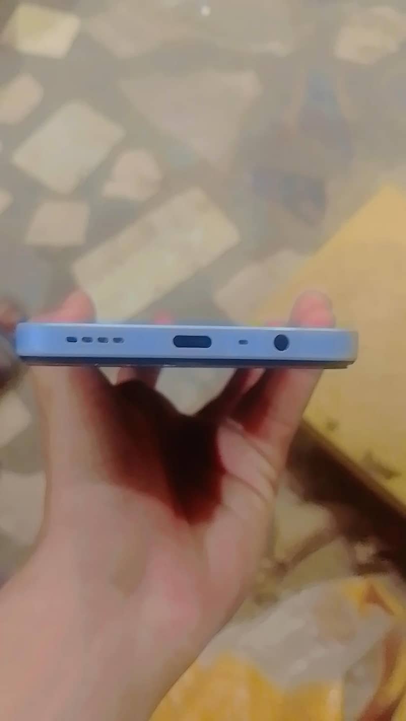 realme 4
