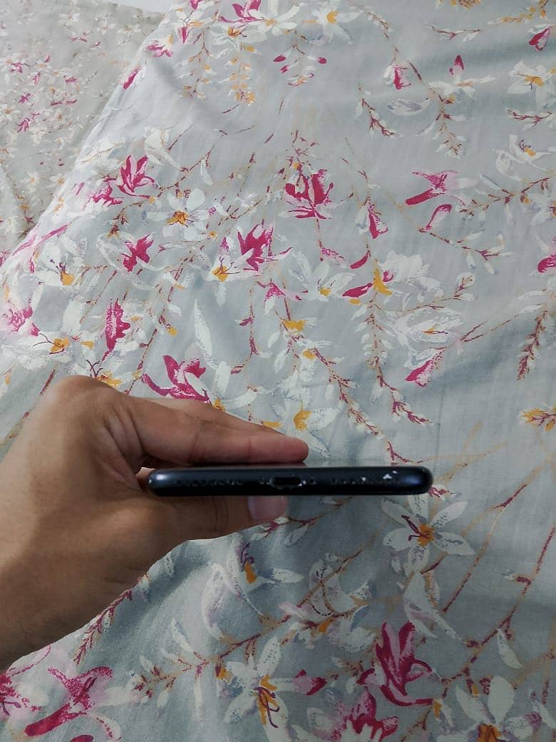 iPhone 7 Plus 3