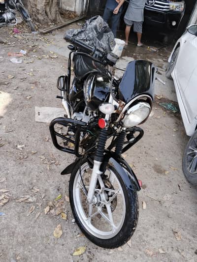 Suzuki GS 150