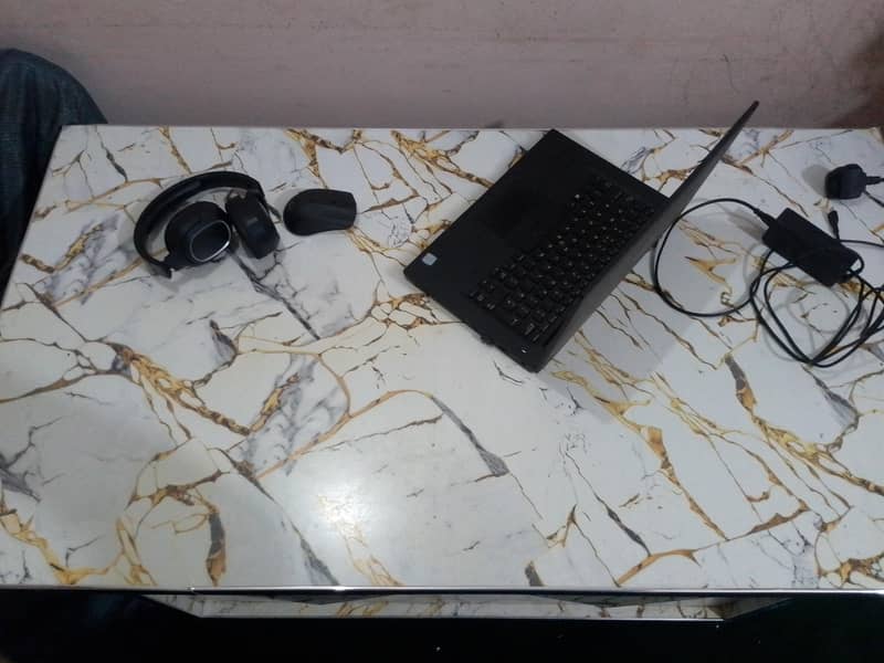 Computer Table 1
