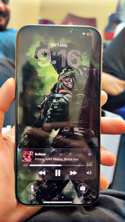 iPhone 16 pro max  dual physical 256 gb 10 by 10