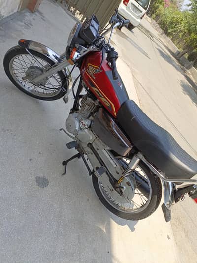 Honda CG 125 self start home use bike