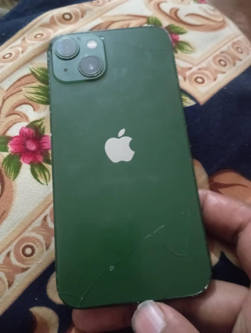 iPhone 13 0