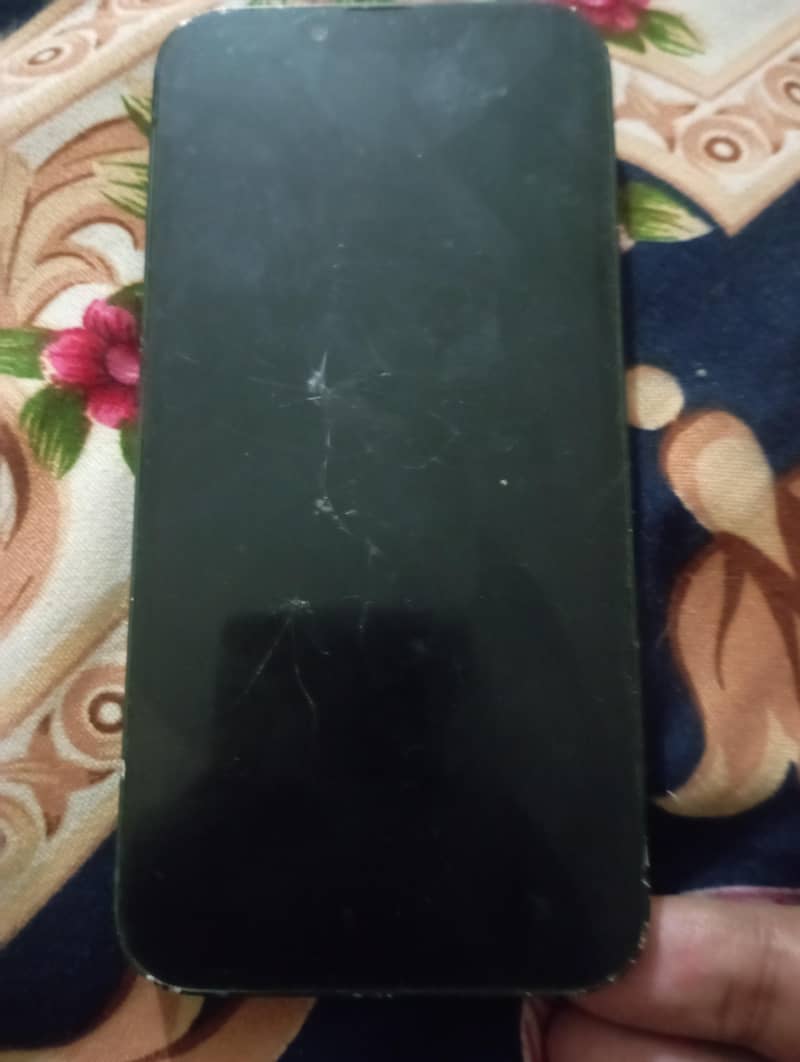 iPhone 13 1