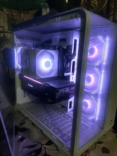 Ryzen 7 5800x RTX 3070ti 32gb ram 1tb hard msi b550m pro