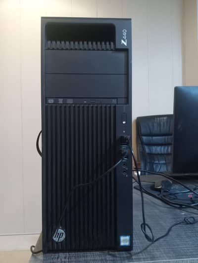 HP Z440 Workstation 32GB RAM Xeon Quadro 4GB for Unity Maya 3ds Max