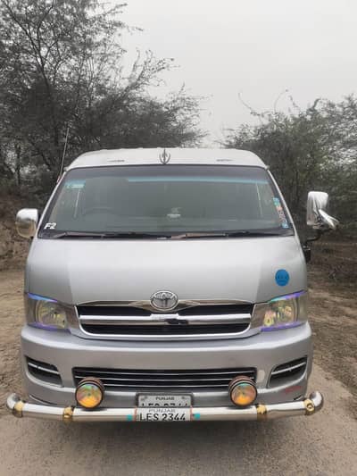 Toyota hiace TRH 2006/2012
